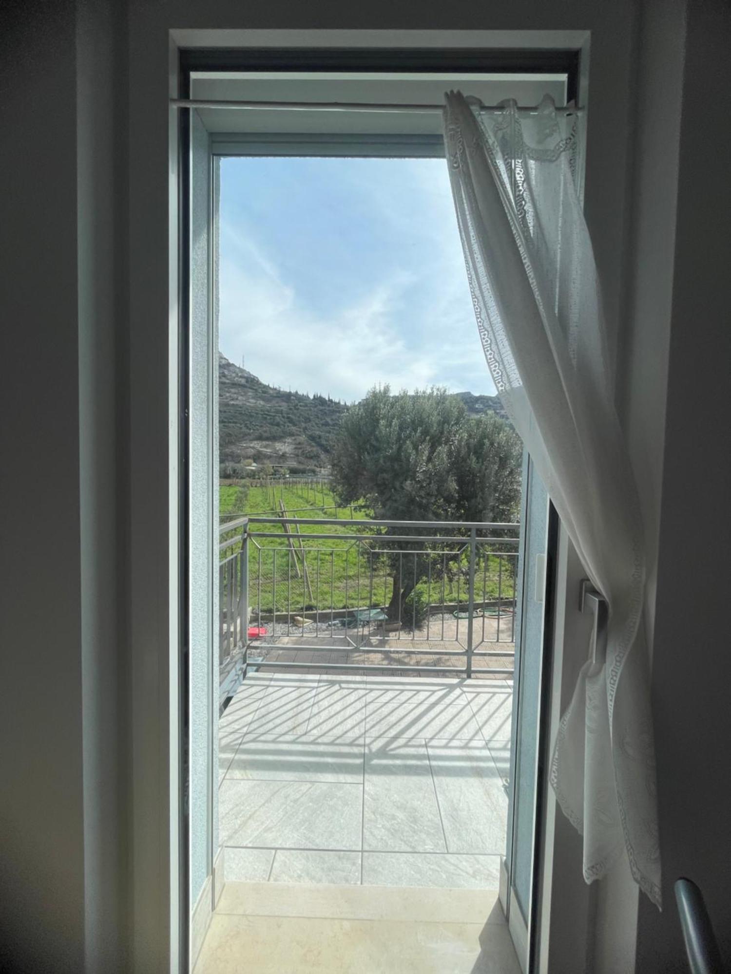 Bed and Breakfast Lotus Garda Riva del Garda Exterior foto